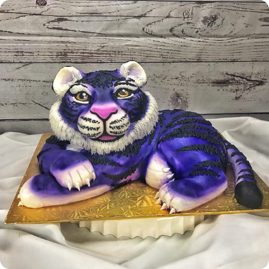 Tiger Cake - Decorated Cake by The Sugar Cake Company - CakesDecor